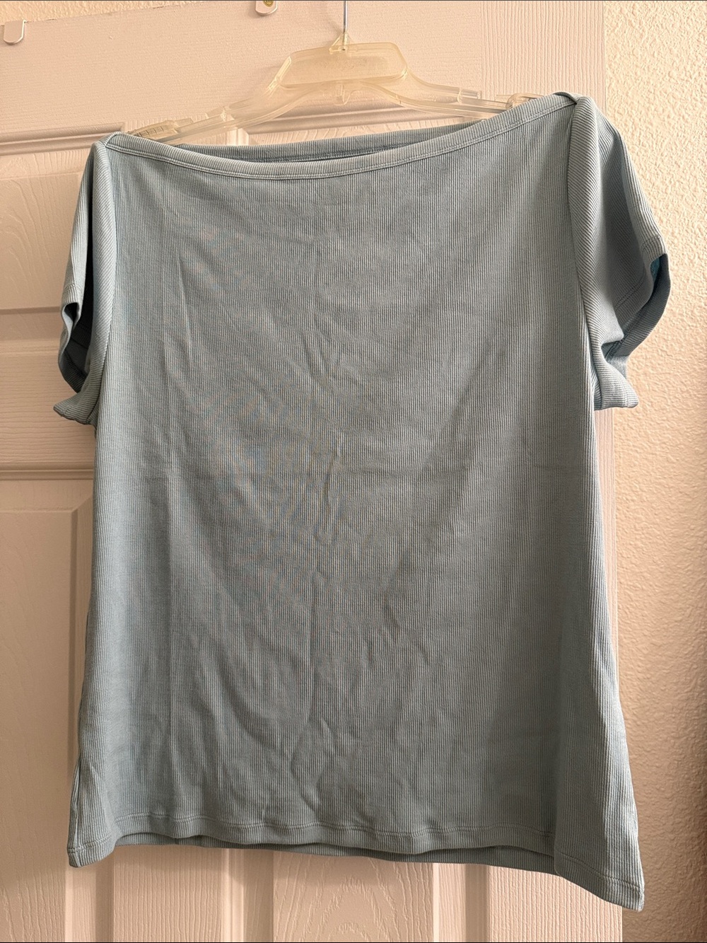 LOFT Perfect Ribbed Envelope Neck Fitted Tee with cap sleeves, size XL to XXL.